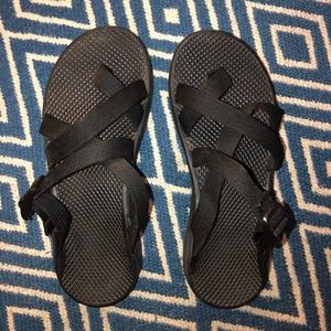 Chaco Toe Loop Slide Sandal Women size 9 Black